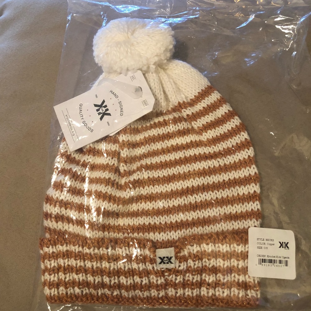 Knit beanie - Picture 1 of 2